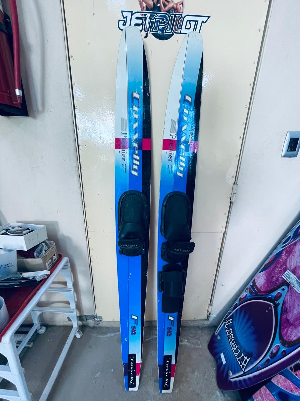 Connelly Priemier F542 Blue (used)