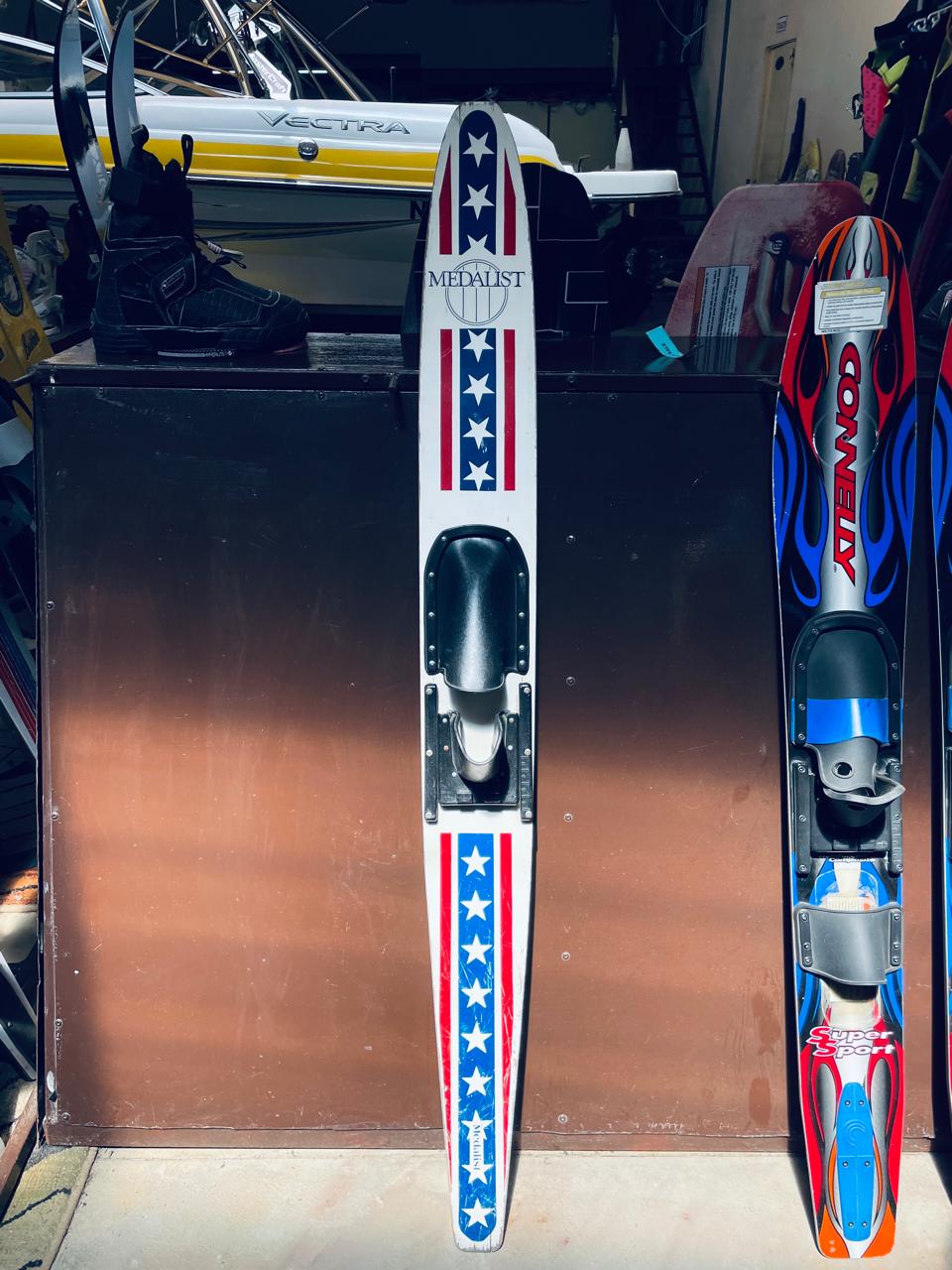 Connelly Medalist (Used)