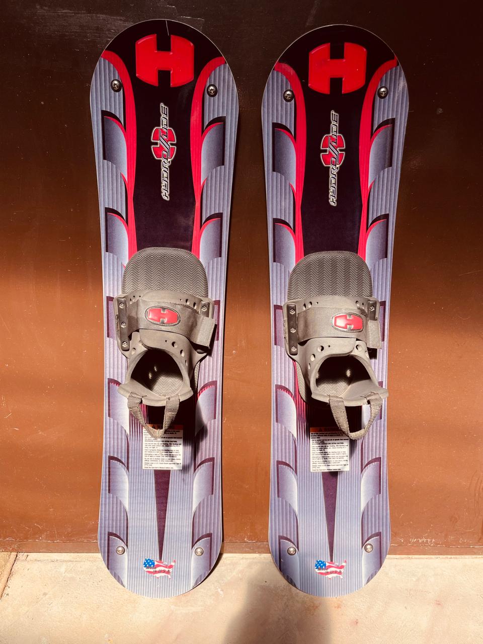 Hydroslide Trick Skiis